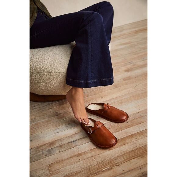 Free People Benson Dual Insert Leather Buckle Mules Clogs Slip Ons Faux Fur Tan - Picture 2 of 5